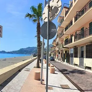 Mare Marconi Apartmán