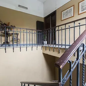 https://domus-al-palatino.it-romehotels.com